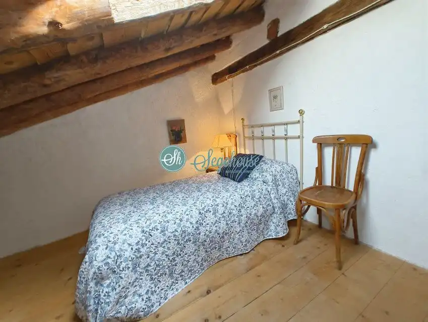 Habitación de Casa o chalet en venta en Escobar de Polendos con Calefacción y Trastero