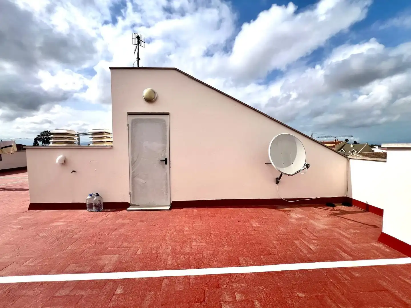 Terraza de Piso en venta en Deltebre con Alarma