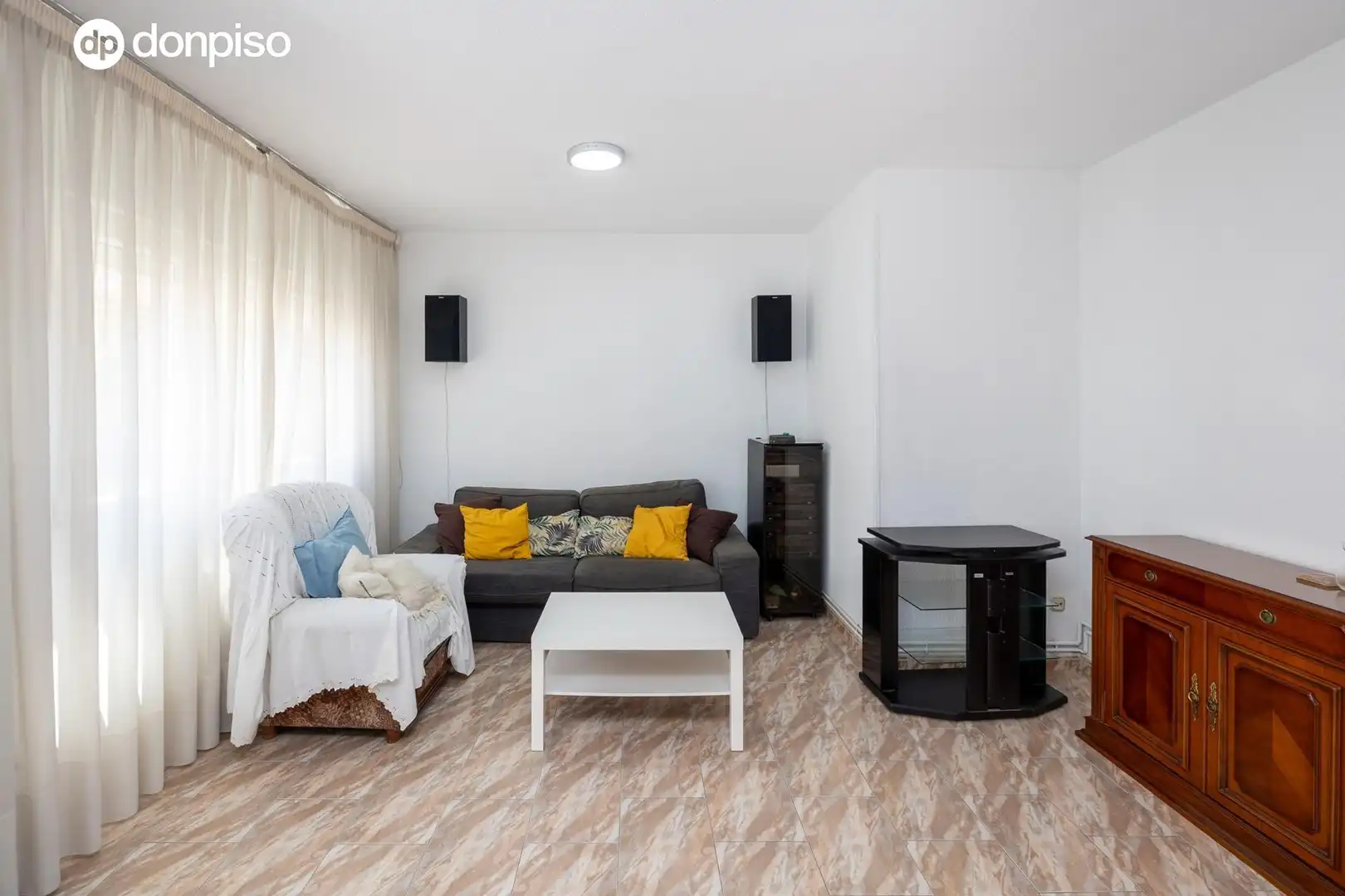 Flat with lift for sale in Calle Santa Paula, imagen 4