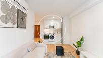 Flat for sale in C. de Clara del Rey, Prosperidad, imagen 3