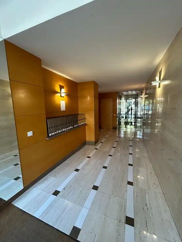 Garage zum Verkauf in Barcelona