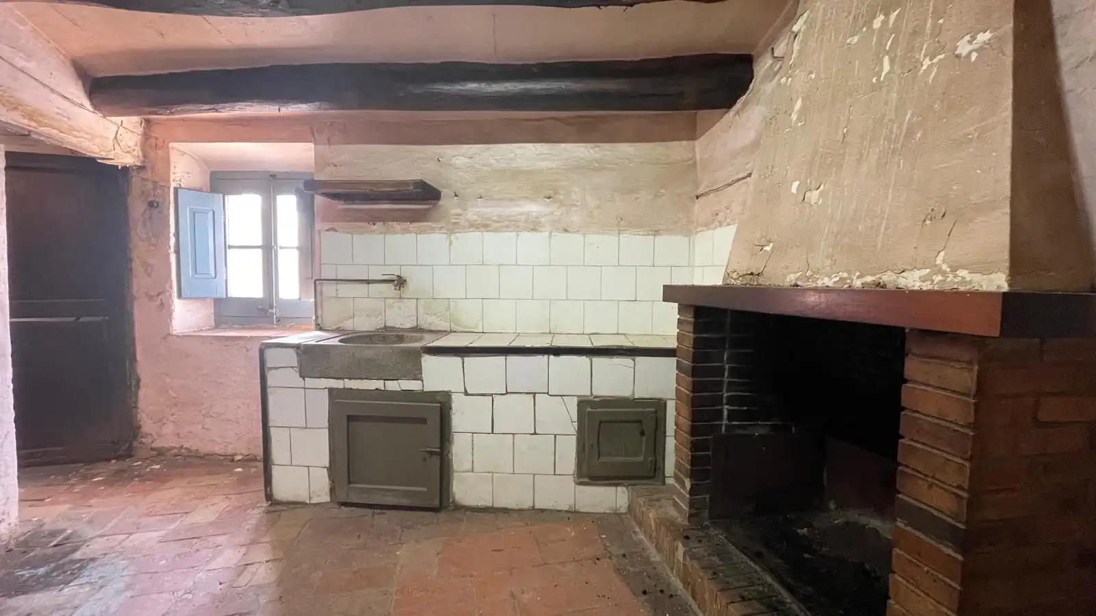 Cocina de Finca rústica en venta en Vilopriu con Jardín privado y Terraza
