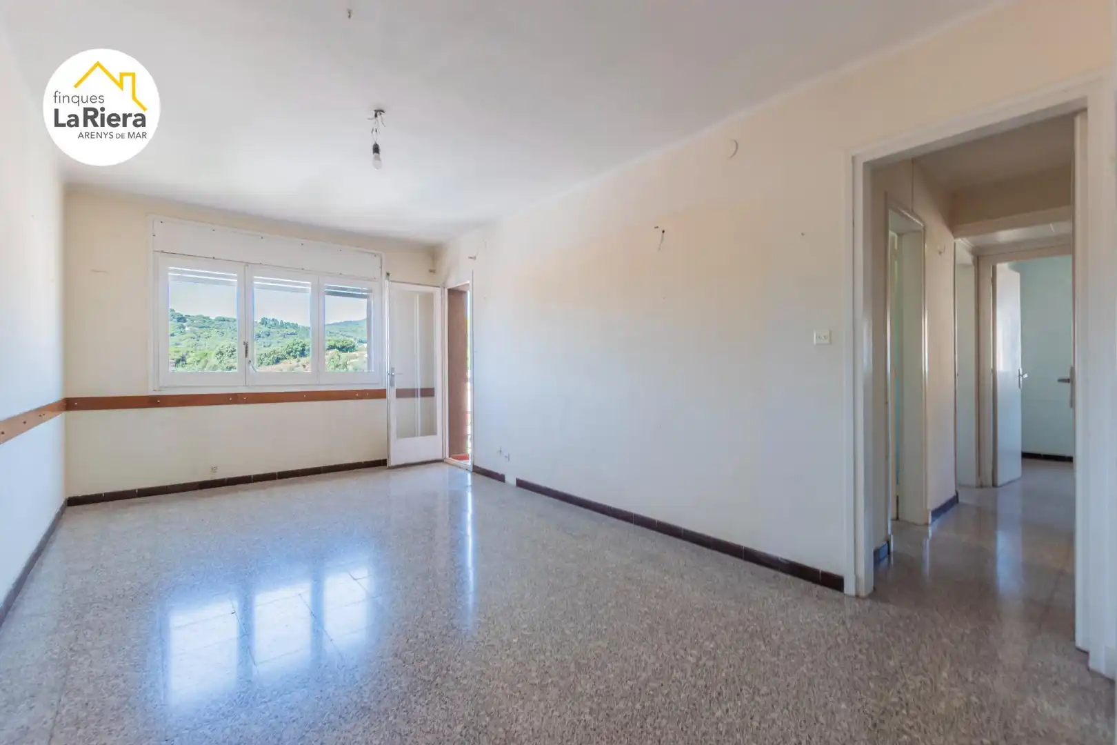 Living room of Flat for sale in Arenys de Munt  with Terrace, Storage room and Balcony