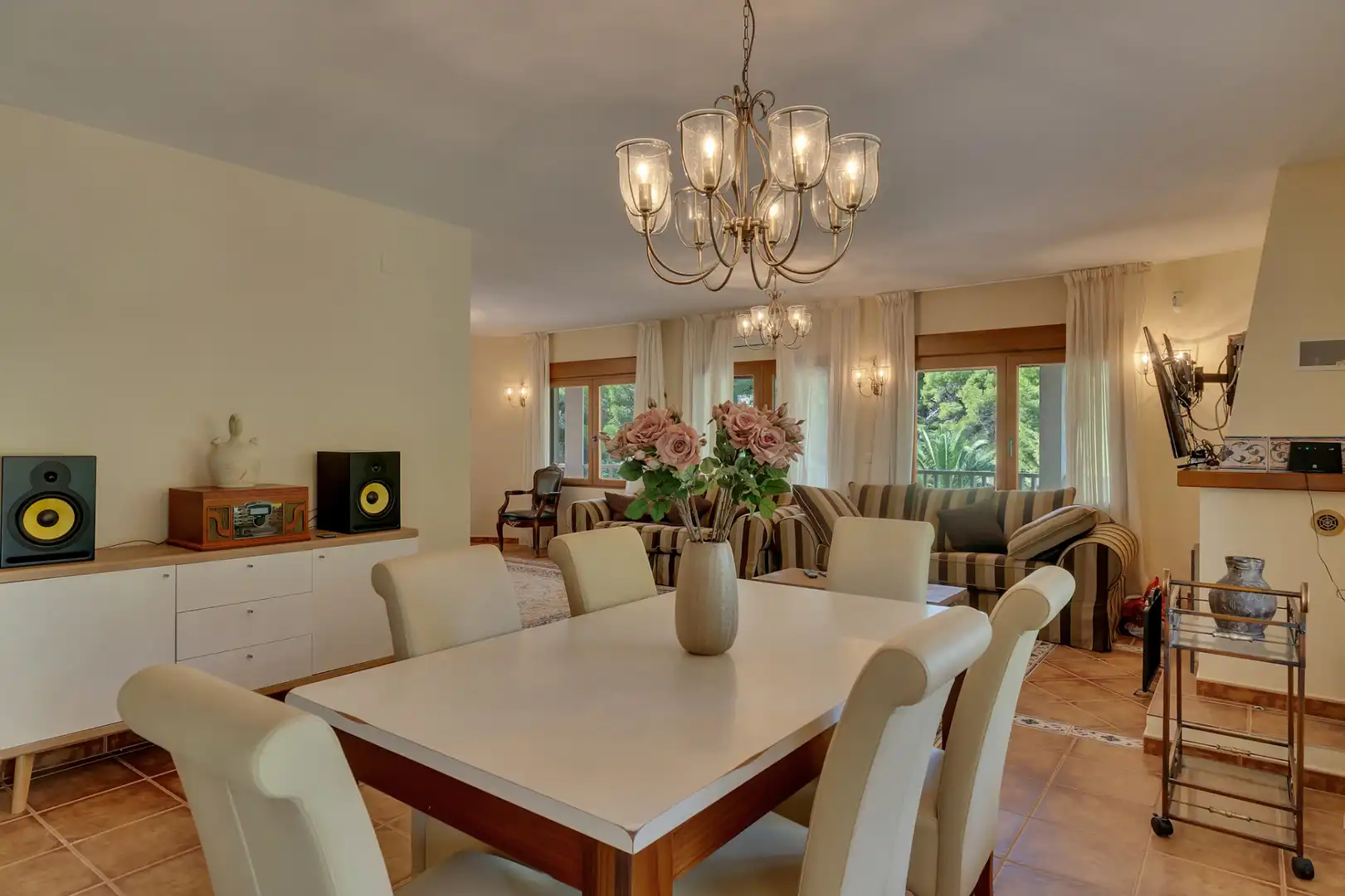 Comedor de Casa o chalet en venta en Dénia con Aire acondicionado, Calefacción y Jardín privado