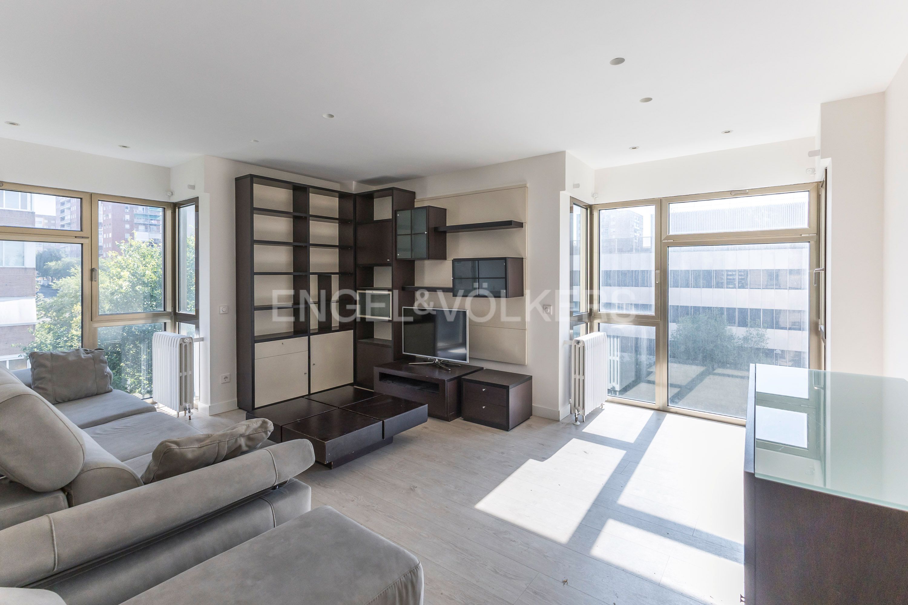 Living room of Apartment to rent in  Madrid Capital  with Air Conditioner, Heating and Swimming Pool