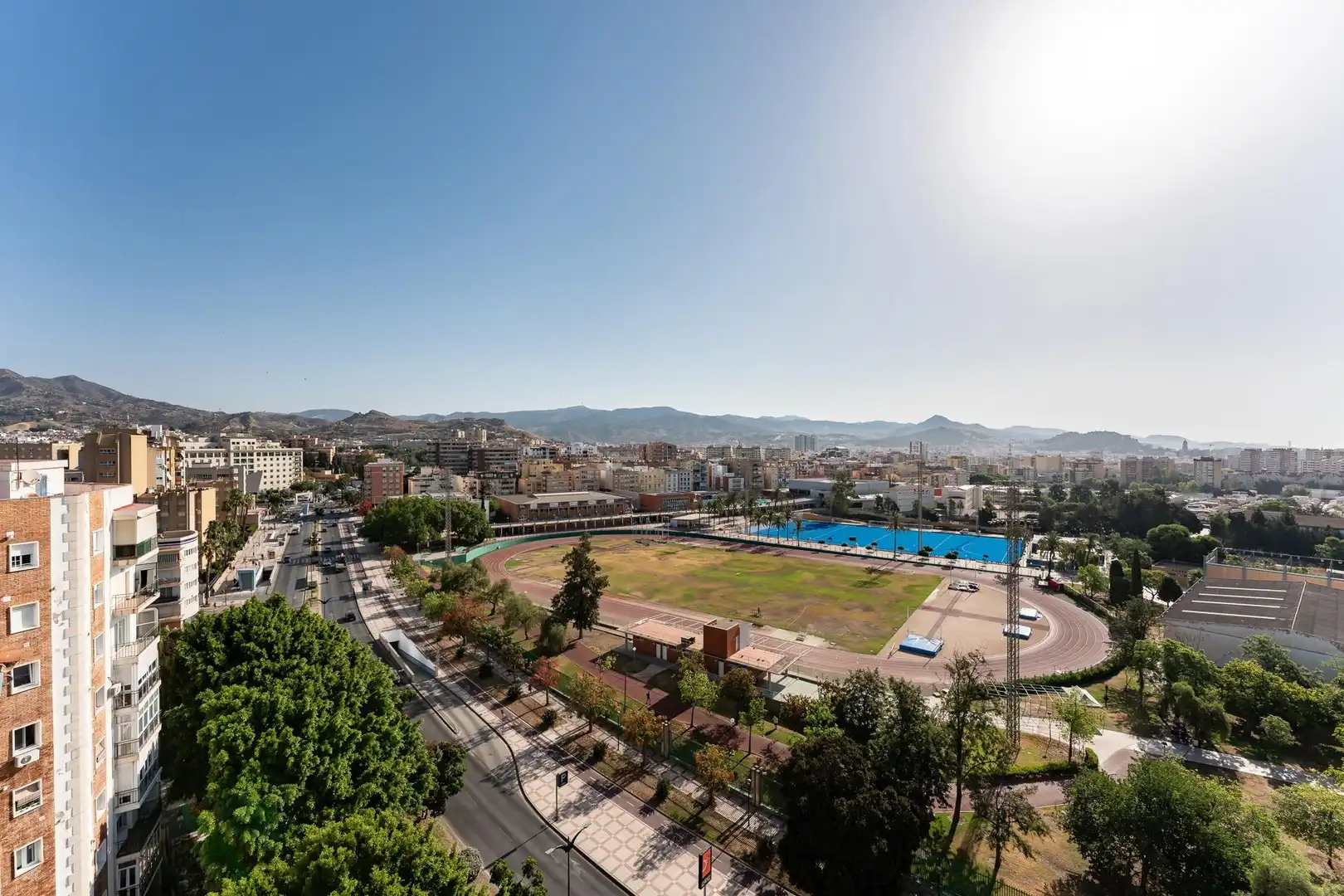 Vista exterior de Àtic en venda en Málaga amb Piscina comunitària