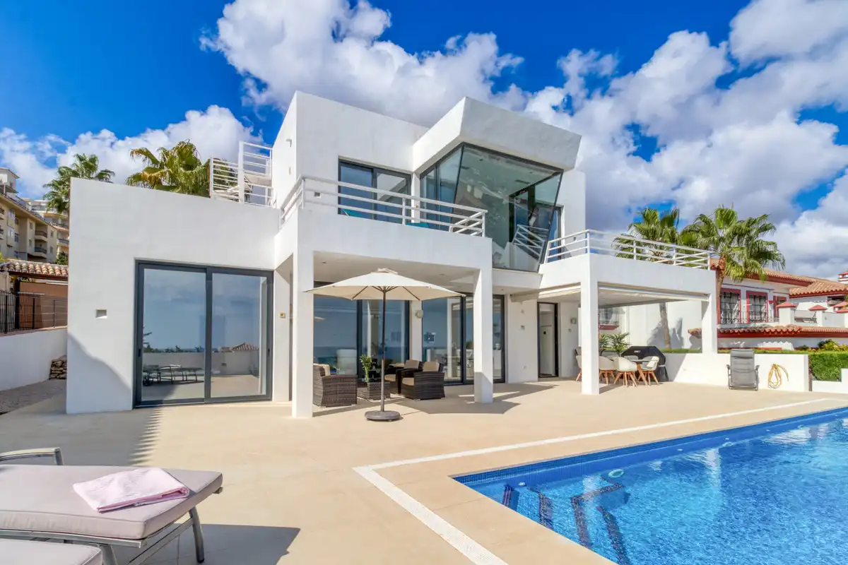 Detached house with pool for sale in La Cala Mijas, imagen 2