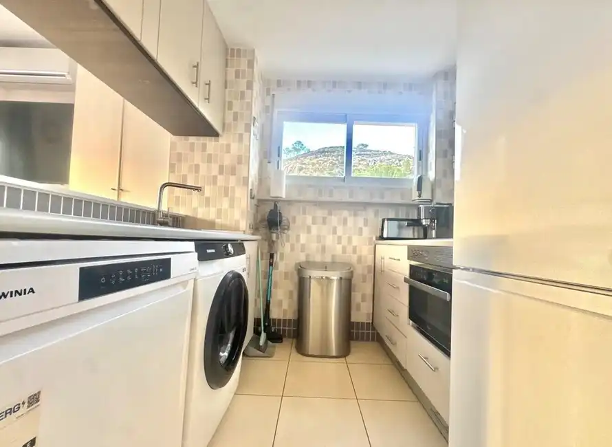 Cocina de Casa o chalet en venta en Almiserà con Aire acondicionado, Calefacción y Jardín privado