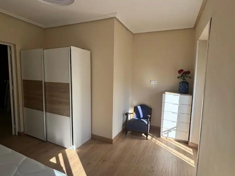 Habitación de Piso en venta en Cáceres Capital con Balcón