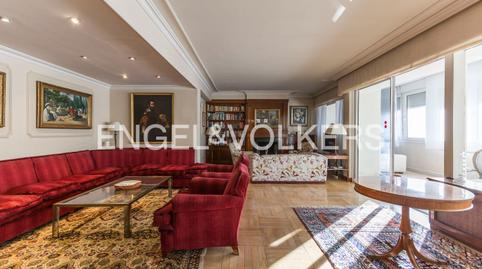 Foto 2 de Apartament en venda a Calle de Raimundo Fernández Villaverde, Cuatro Caminos - Azca, Madrid