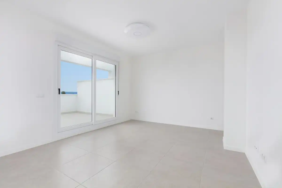 Penthouse with lift for sale in Calle Parque Central 5, imagen 3