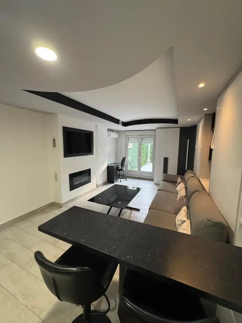 Living room of Flat for rent in Villaviciosa de Odón  with Air Conditioner, Heating and Private garden