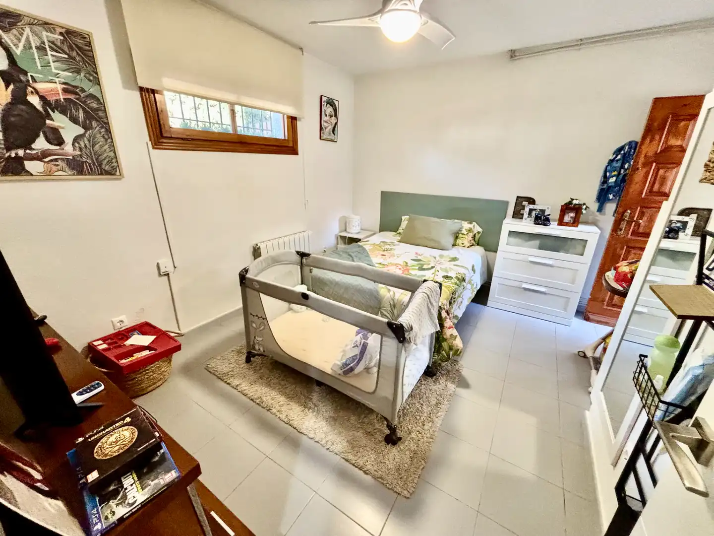 Dormitori de Casa o xalet en venda en Mutxamel amb Aire condicionat, Jardí privat i Terrassa