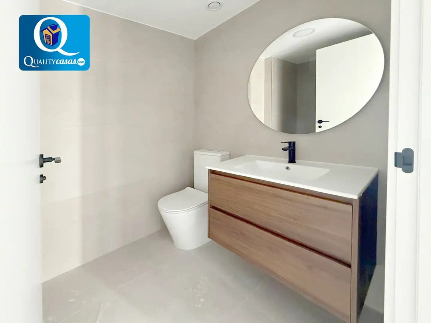 Baño de Apartamento en venta en Mutxamel con Terraza y Piscina comunitaria