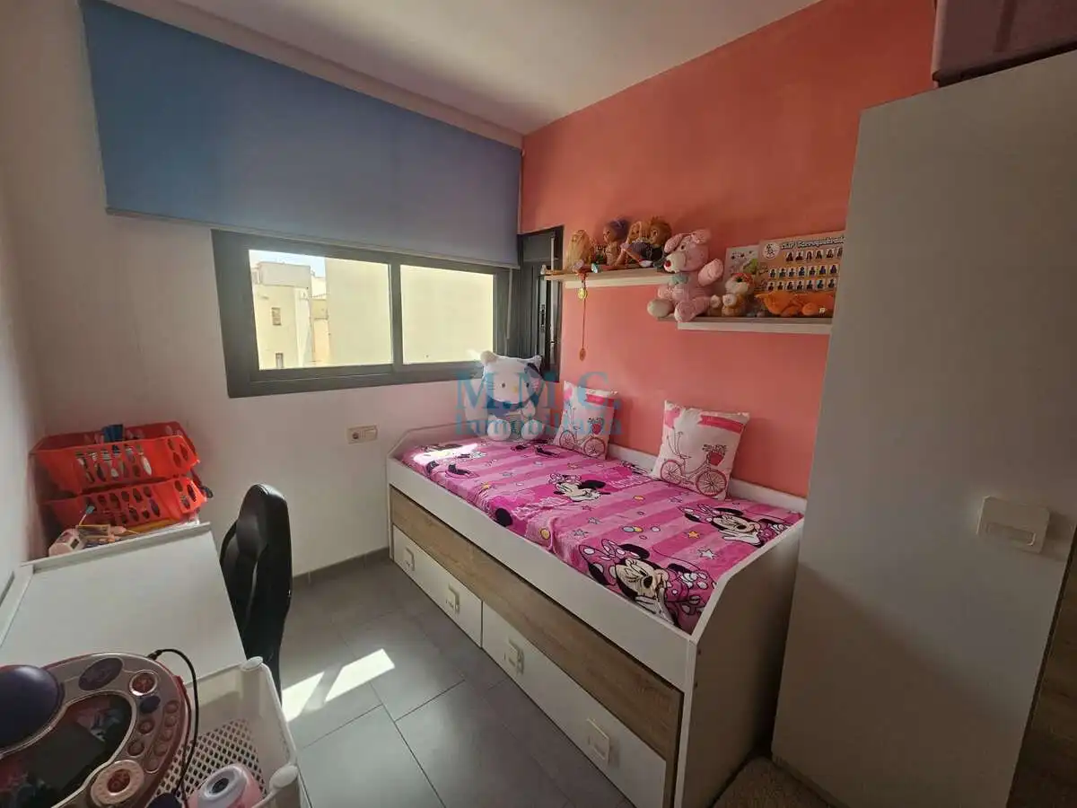 Habitación de Piso en venta en Roquetas de Mar con Terraza y Amueblado