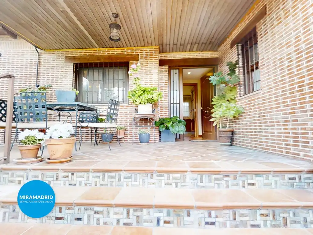 Terraza de Casa o chalet en venta en Torrejón del Rey con Piscina