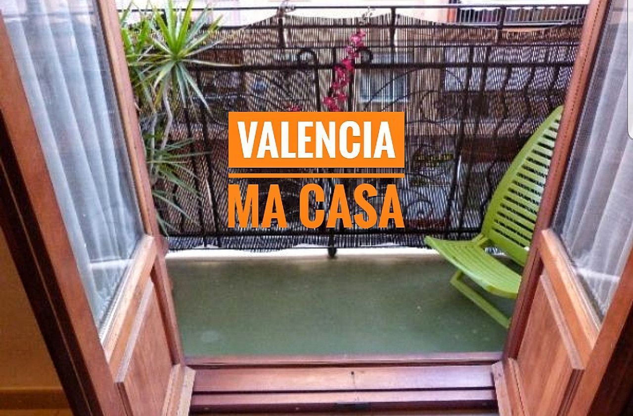 Jardí de Pis de lloguer en  Valencia Capital amb Aire condicionat, Calefacció i Moblat