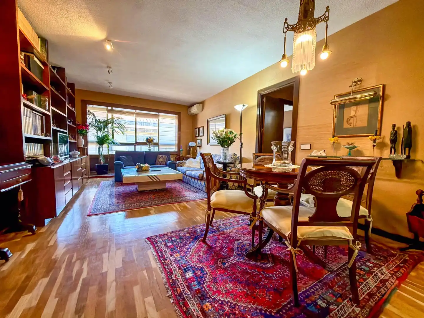 Piso con ascensor en venta en Calle de Bretón de los Herreros