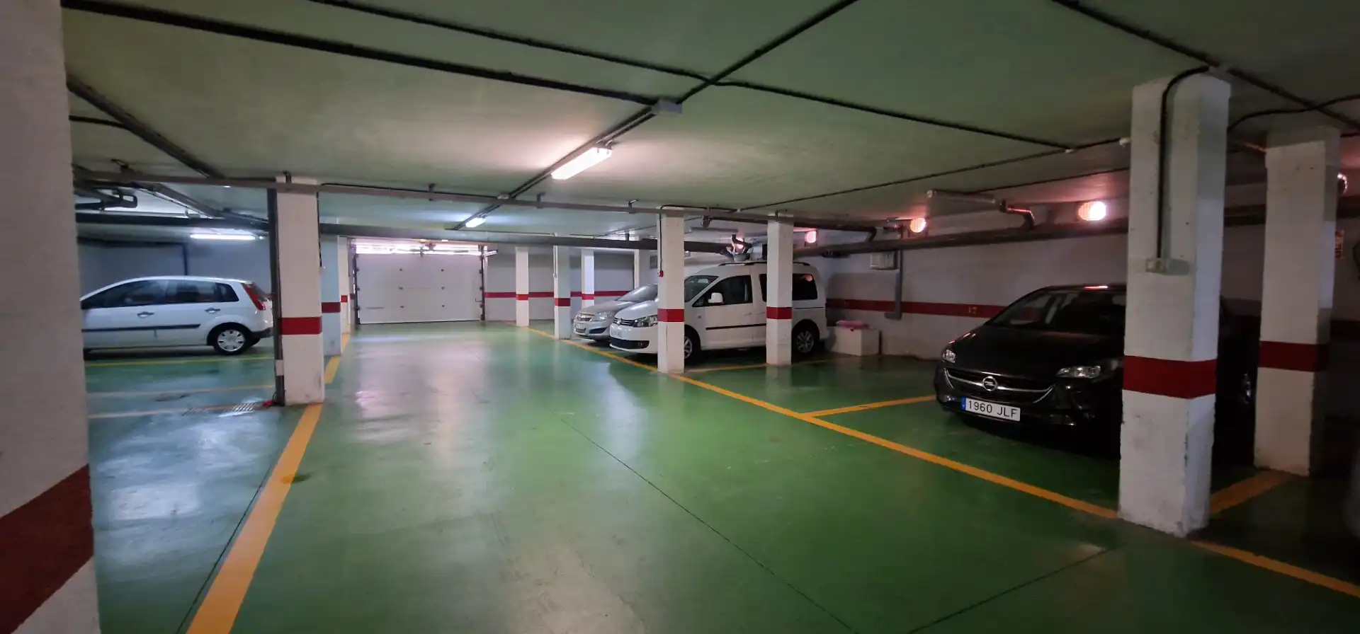Parking de Apartamento en venta en Adeje con Terraza, Amueblado y Horno