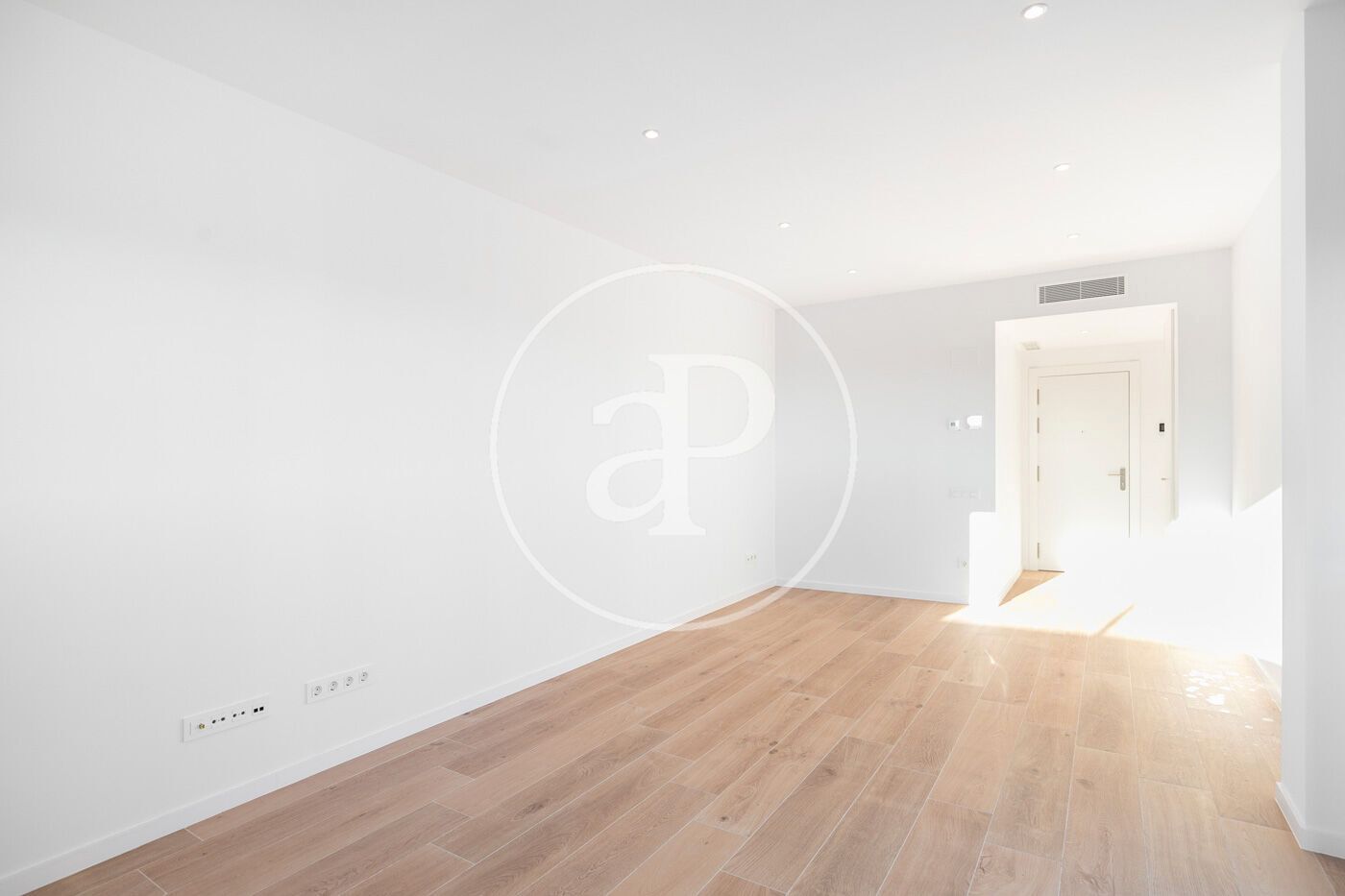 Sala de estar de Piso de alquiler en Esplugues de Llobregat con Aire acondicionado, Calefacción y Terraza