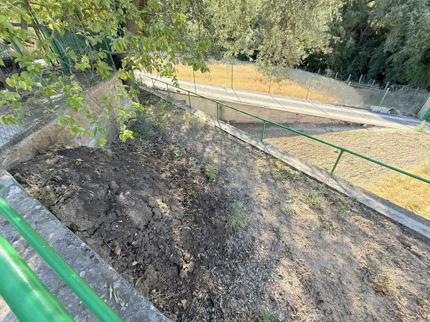 Country homes for sale in Valle de Yerri / Deierri  with Private garden and Swimming Pool