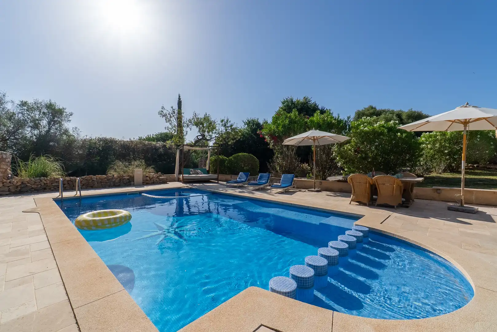 Piscina de Finca rústica en venda en Capdepera amb Aire condicionat, Calefacció i Traster