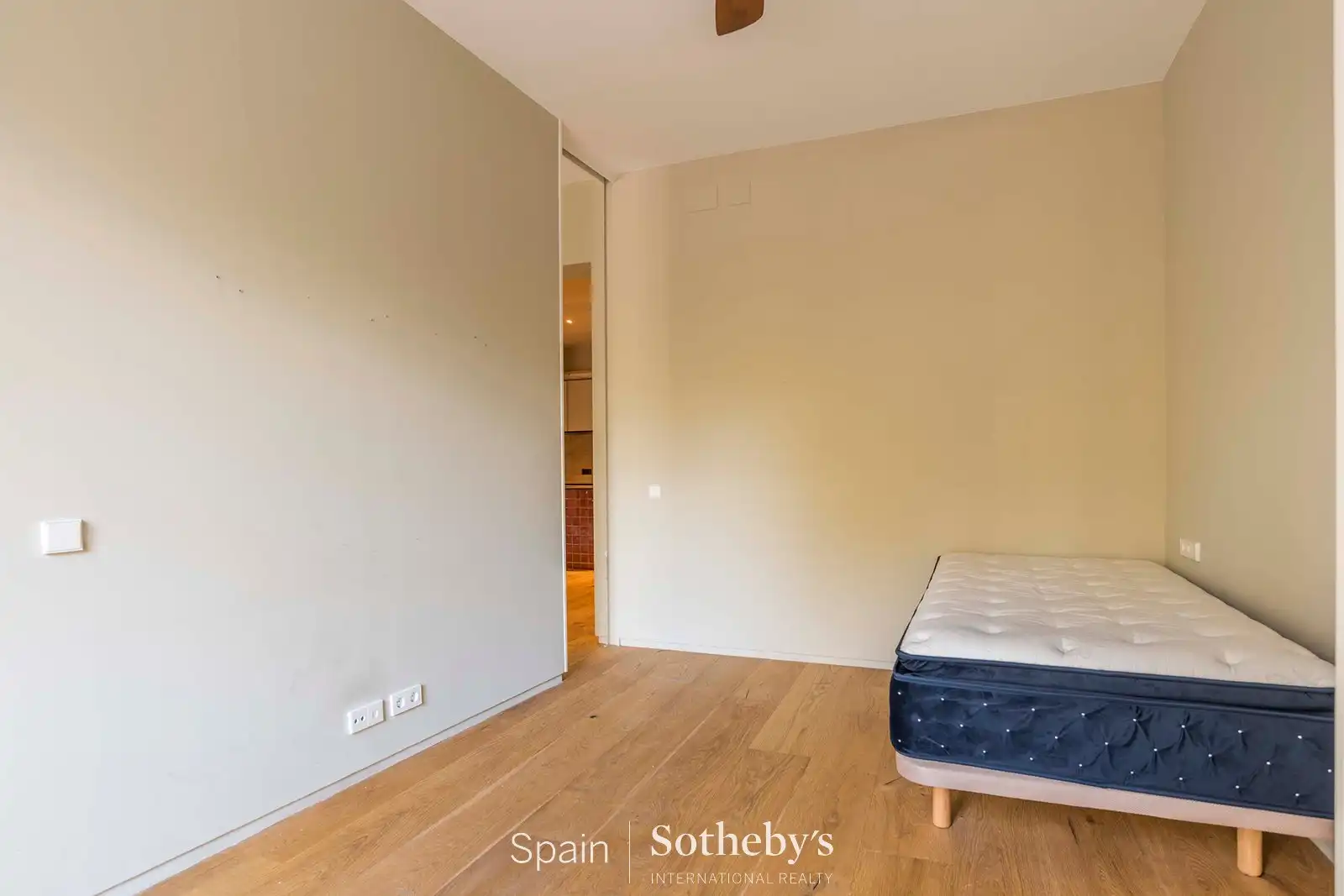 Apartments for sale in Calle de Lepanto, Palacio