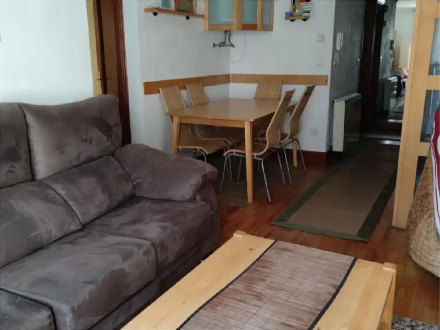 Wohnzimmer von Wohnung zur Miete in Deba mit Möbliert und Balkon