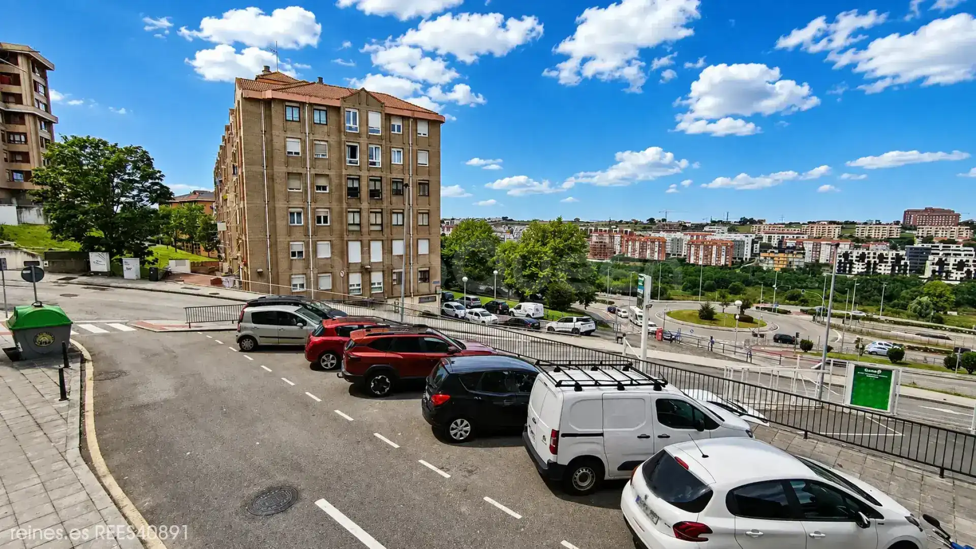 Parkplatz von Wohnung zum Verkauf in Santander mit Heizung und Möbliert