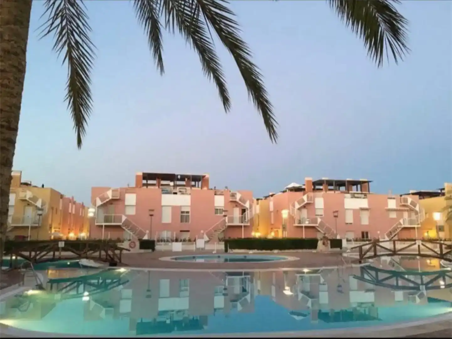 Exterior view of Flat for sale in Vera  with Air Conditioner, Swimming Pool and Balcony
