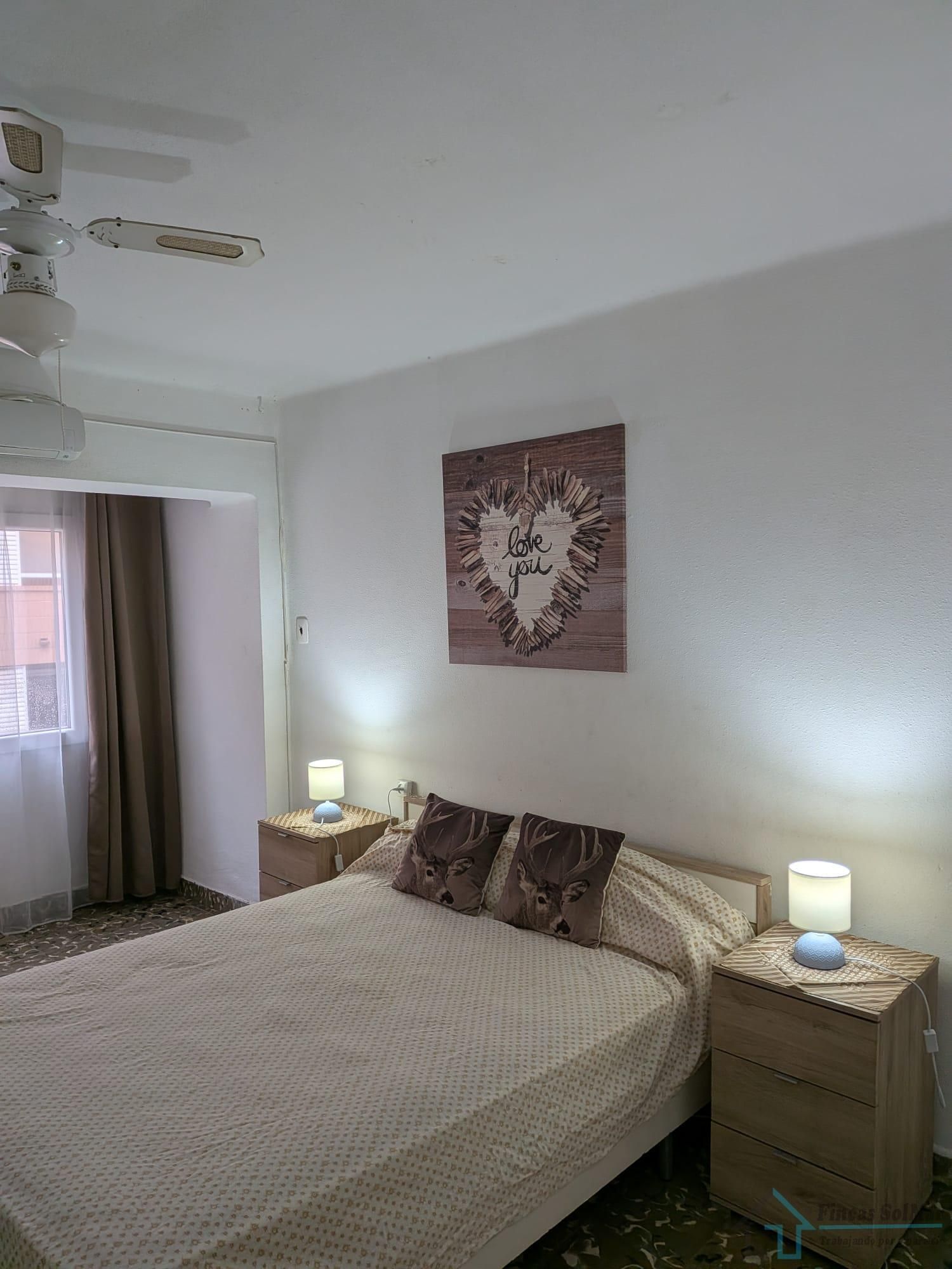 Schlafzimmer von Wohnungen zum Verkauf in Sagunto / Sagunt mit Klimaanlage, Möbliert und Balkon