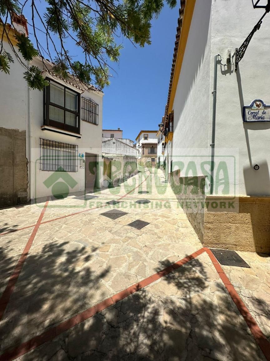 Vista exterior de Casa o xalet en venda en Atajate amb Jardí privat i Terrassa