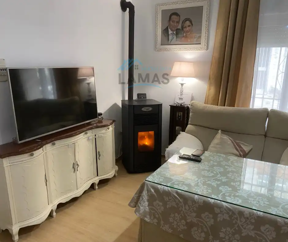 Habitación de Casa o chalet en venta en Navalmoral de la Mata con Aire acondicionado, Calefacción y Jardín privado