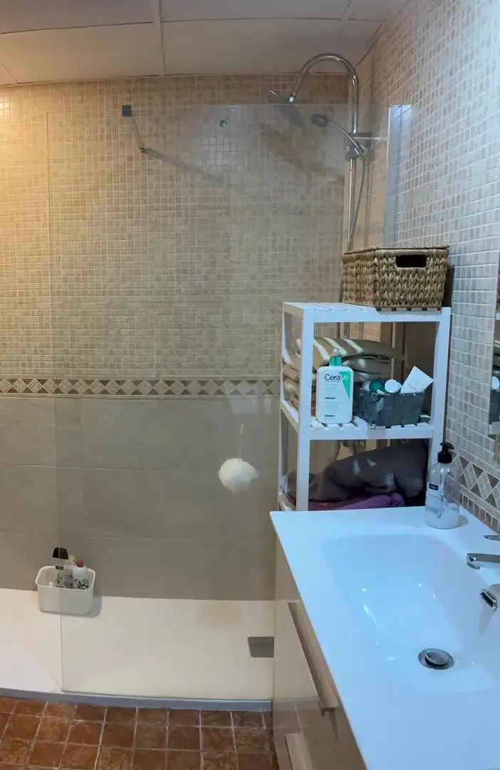 Baño de Ático en venta en Torrent con Aire acondicionado, Calefacción y Jardín privado