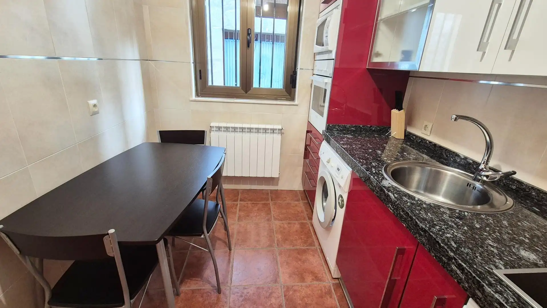 Kitchen of Houses for sale in San Esteban de la Sierra