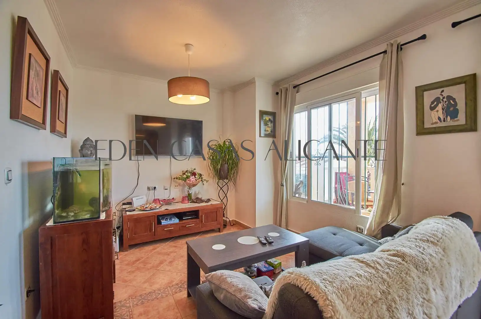 Sala d'estar de Casa o xalet en venda en Mutxamel amb Aire condicionat, Jardí privat i Terrassa