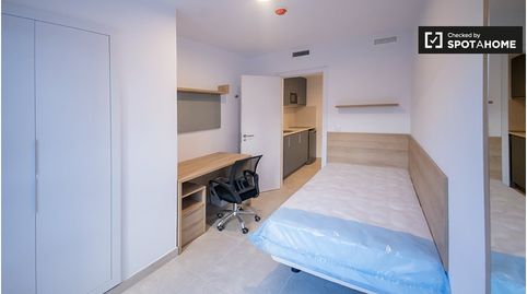 Photo 2 of Flat for rent in Camí Fondo, Valencia Capital
