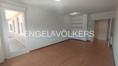 Foto 2 de Piso de alquiler en Golf - El Carralero, Majadahonda