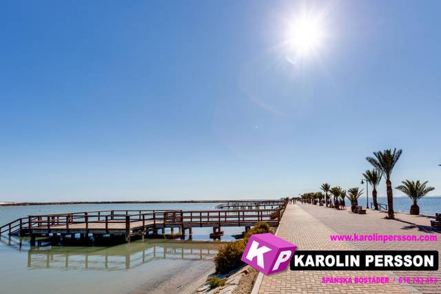 Piso en Venta en Atenas en Roda