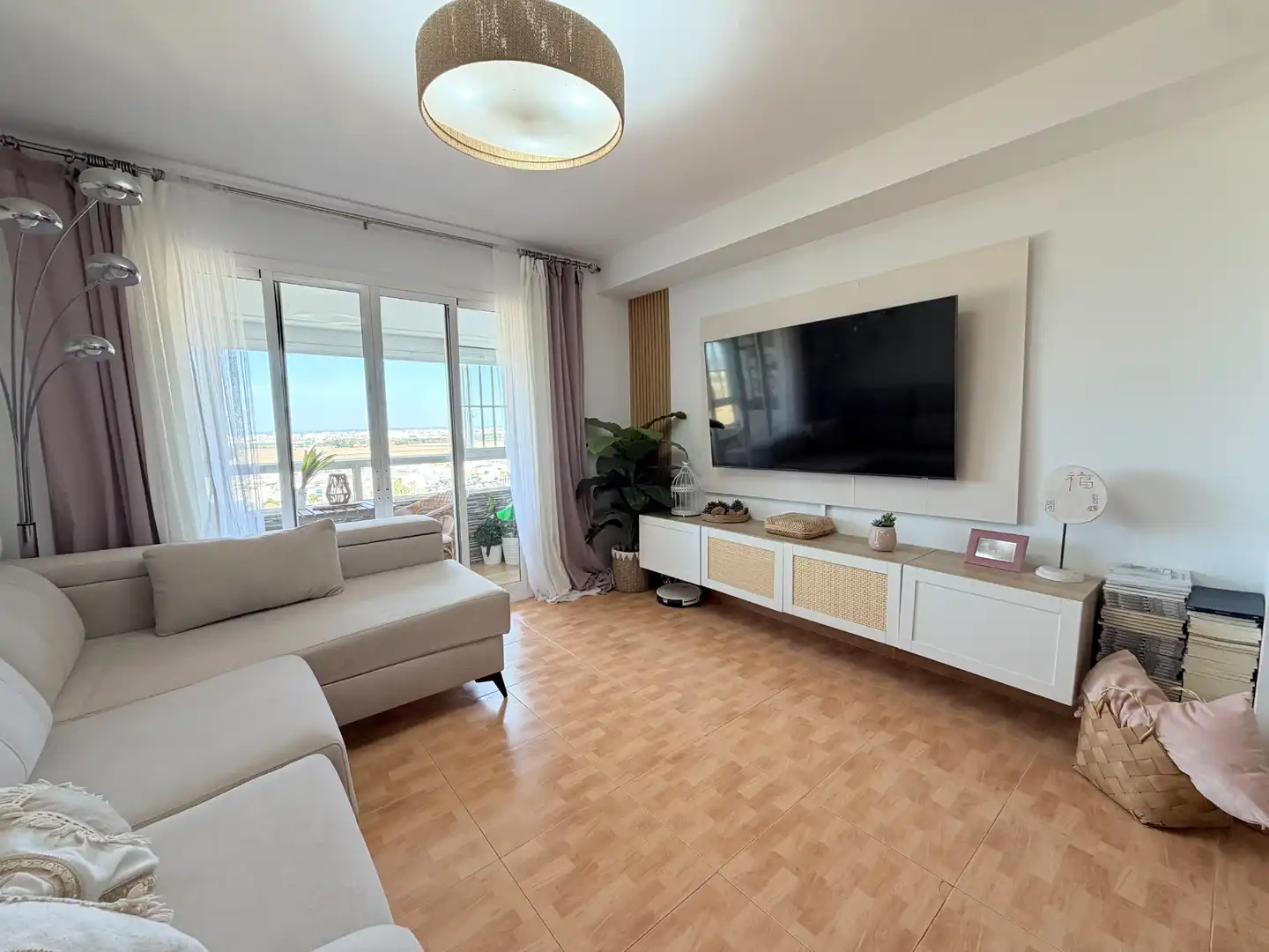 Sala de estar de Piso en venta en Camas con Aire acondicionado, Balcón y Internet