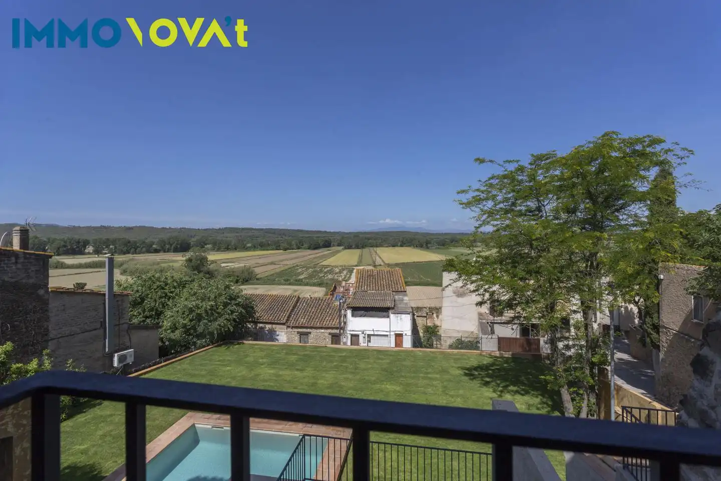 Terrace of Detached homes for sale in Jafre  with Heating, Terrace and Alarm