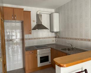 Flat for sale in Calle Claveles, Almorox