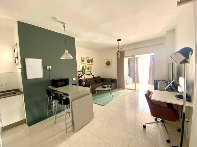 Apartamento en Alquiler en Calle TORRES QUEVEDO en Santa Catalina - Canteras