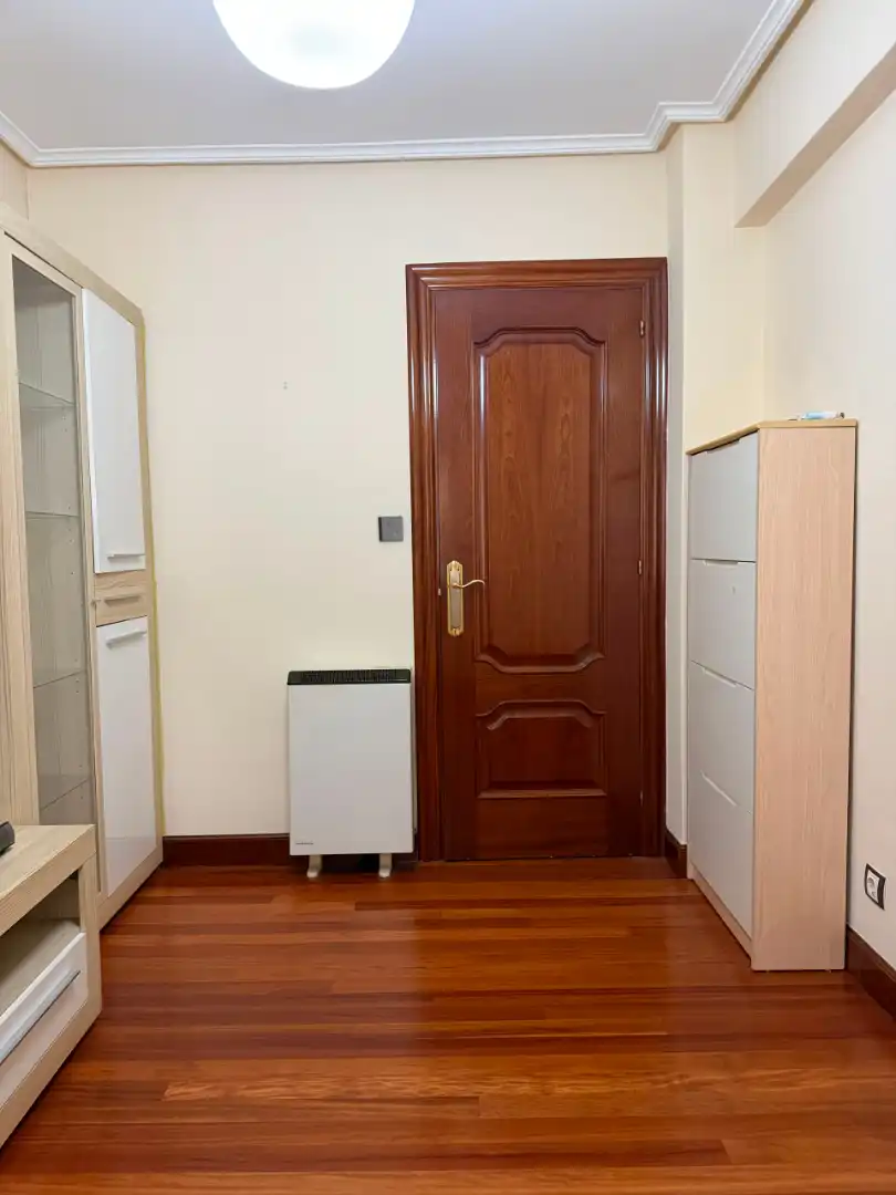 Piso en venta en Barakaldo  con Calefacción, Parquet y Amueblado