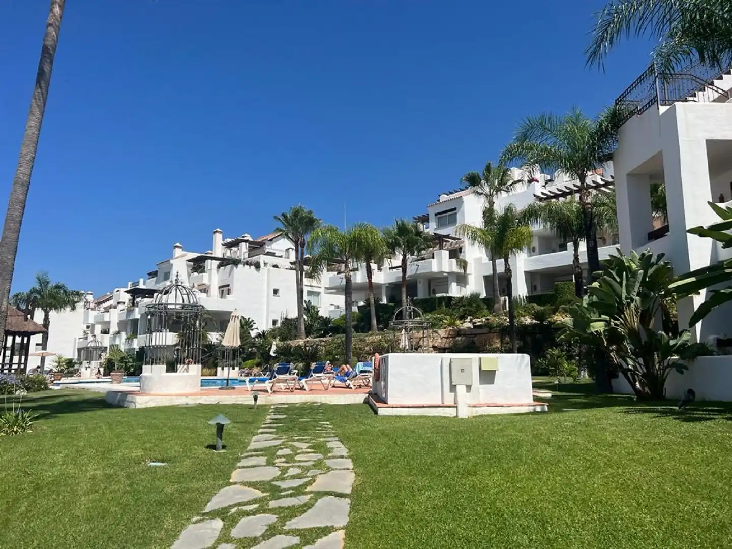 Apartment mit Pool zum Verkauf in Nueva Andalucía, imagen 24