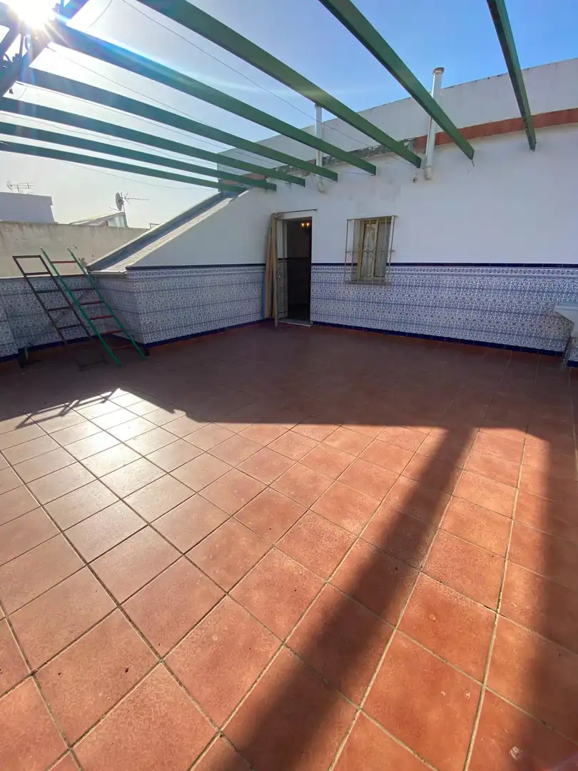 Casa amb terrassa en venda a Lepanto, imagen 2