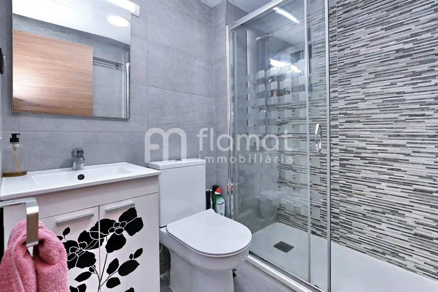Baño de Piso en venta en Sabadell