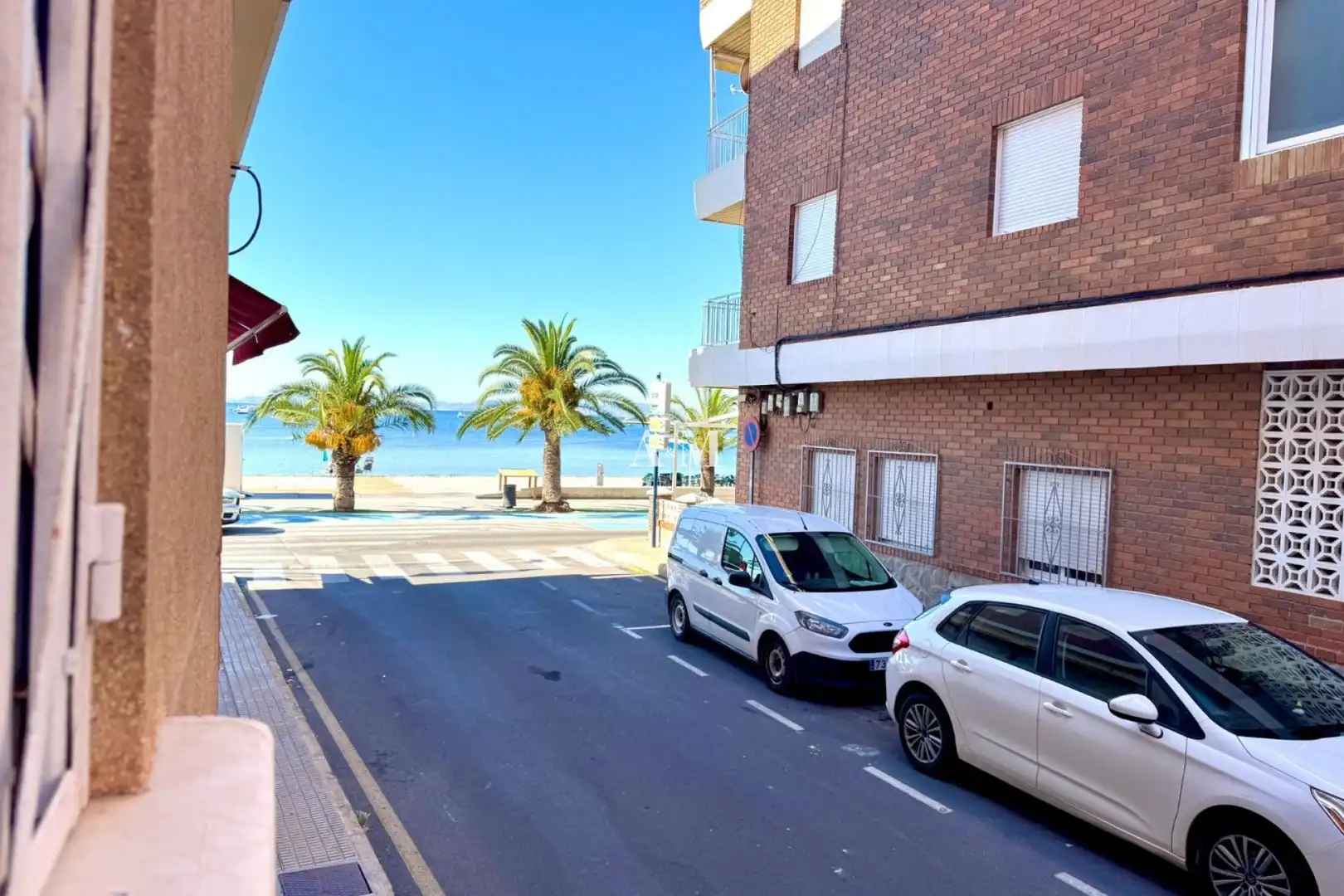 Vista exterior de Planta baixa en venda en San Pedro del Pinatar amb Aire condicionat, Calefacció i Moblat