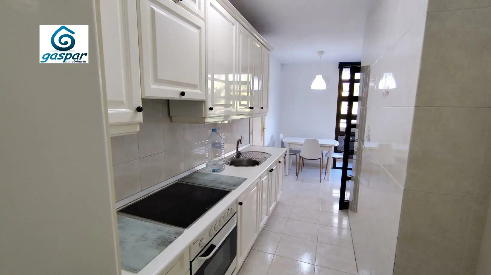 Cocina de Piso de alquiler en San Cristóbal de la Laguna con Jardín privado, Horno y Balcón