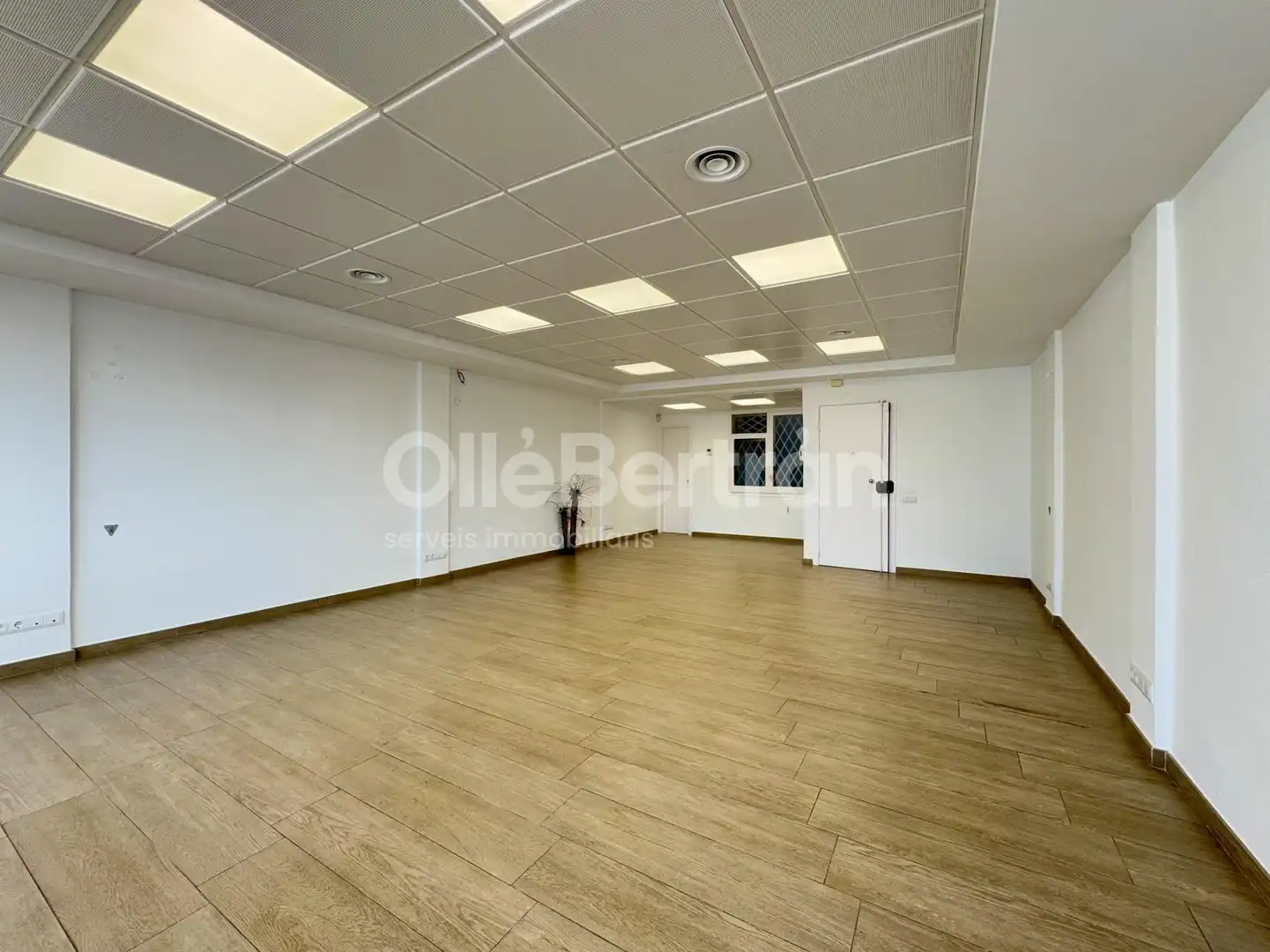 Bureau avec ascenseur à louer à d'Aribau, imagen 11